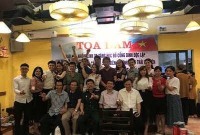 Tọa đ&agrave;m truyền thống